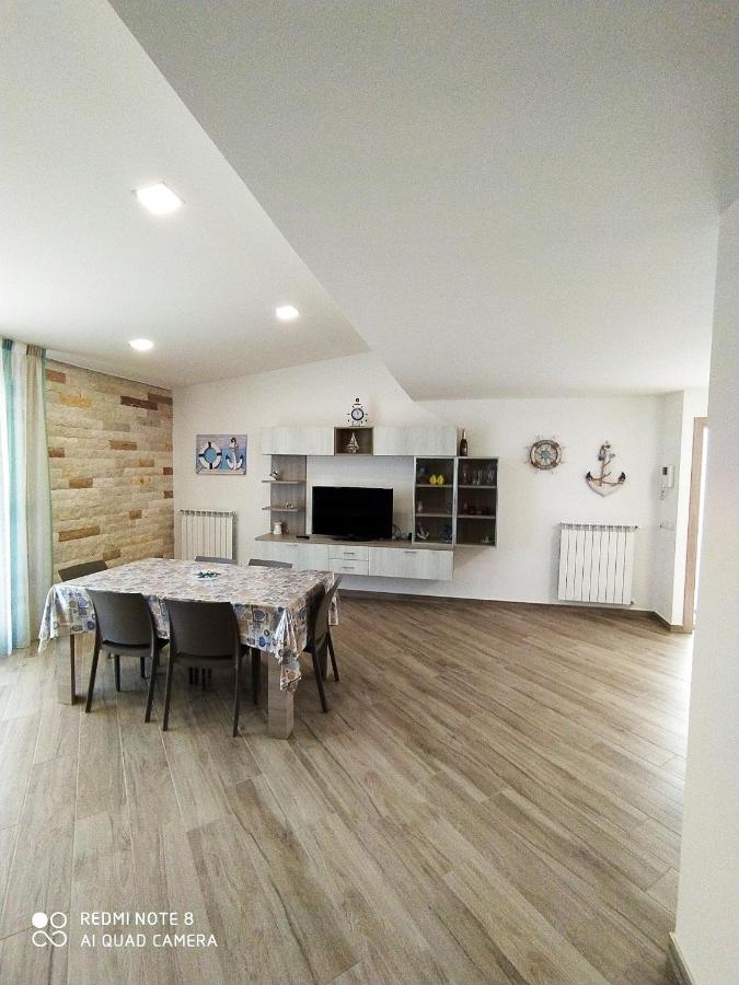 Apartamento Attico Gloria & Greta Castellammare del Golfo Exterior foto